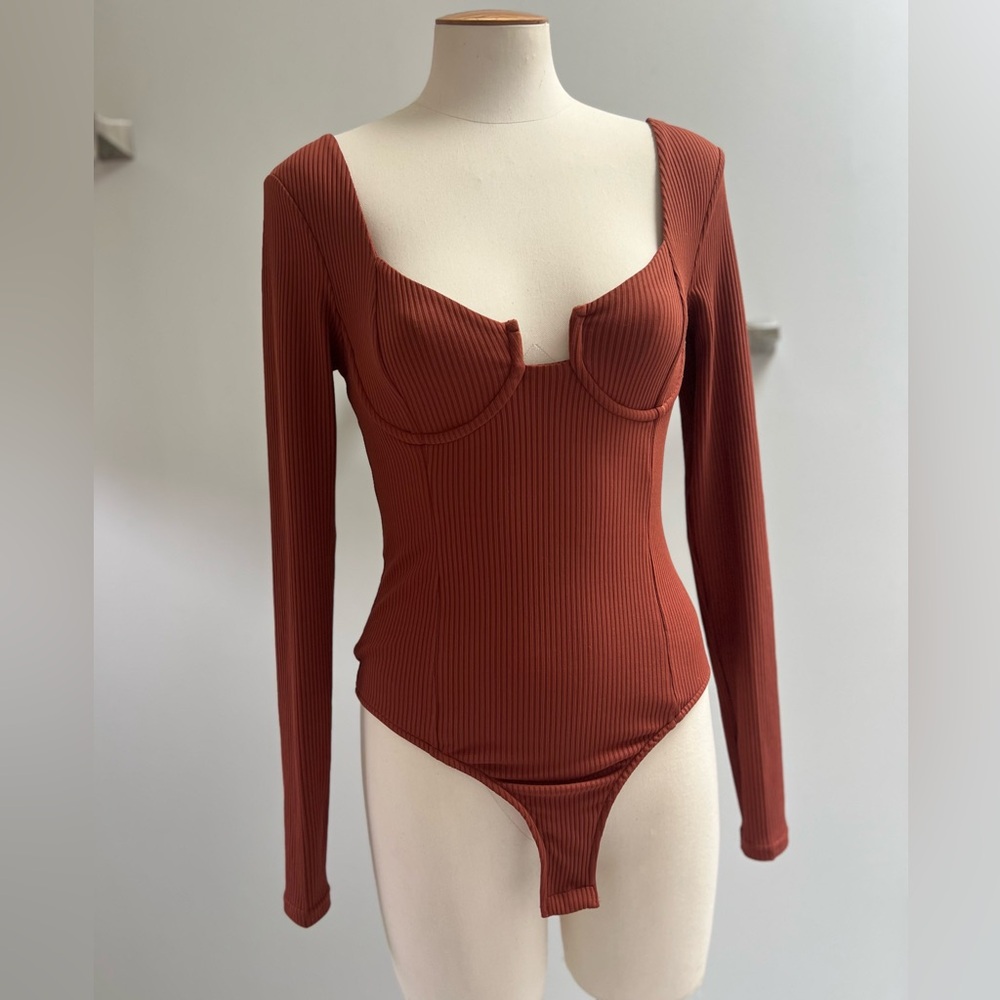 Lulu’s Bodysuit XS